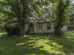 5901 Essex St, Romulus, MI 48174
