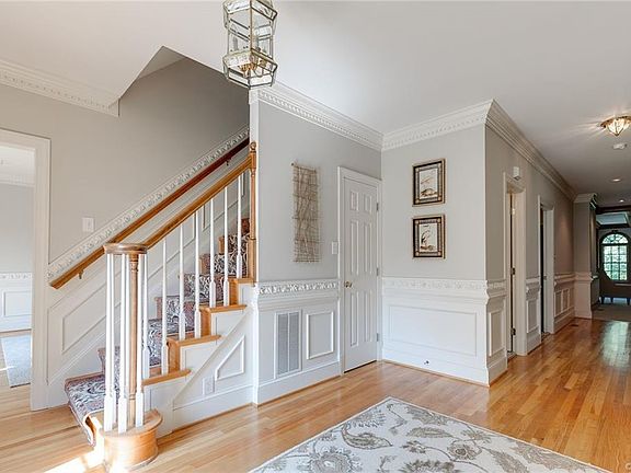 4th image of 9800 Brooks Hall Pl