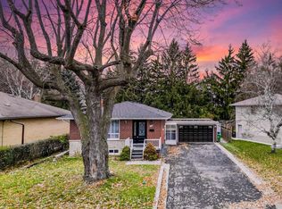 179 Elizabeth St S, Brampton, ON L6Y 1R8