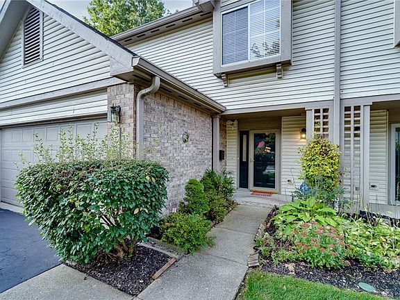 3rd image of 8514 Timber Park Dr
