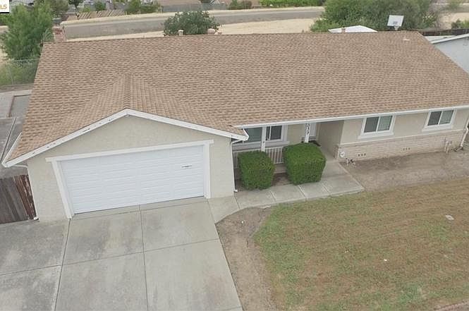 2nd image of 1039 Ventura Dr