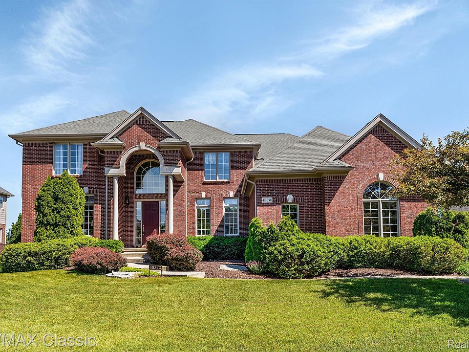 1st image of 48370 Binghampton Dr