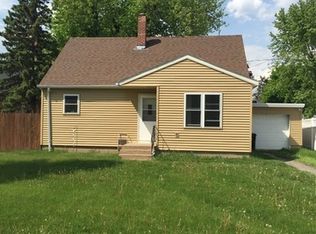 410 3rd St, Holdingford, MN 56340