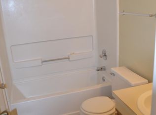 669 Bartons Landing Pl APT 2, Fayetteville, NC 28314