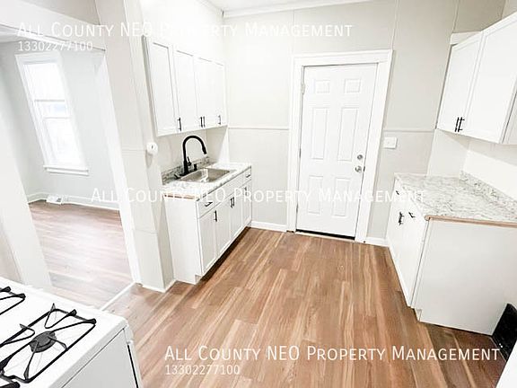 3rd image of 3500 W 135th St