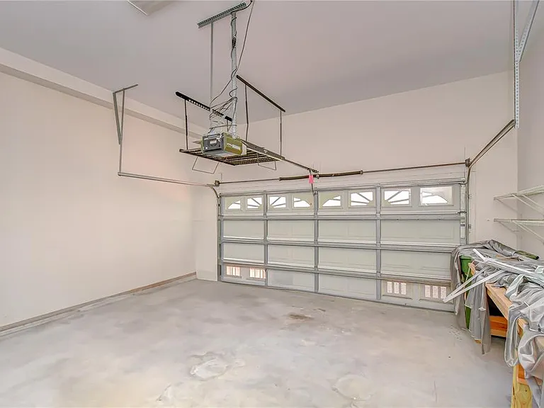 113 Bosphorous Ave #5 — Photo 12