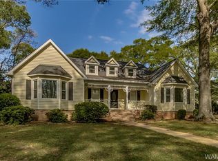 5314 Lakehurst Dr, Northport, AL 35473