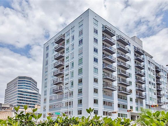 2nd image of 800 Brazos St Unit 1201