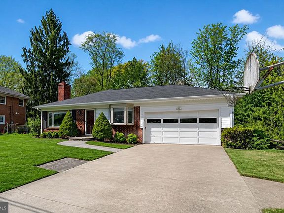 3rd image of 1124 Tanley Rd