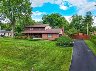 6882 Cedar Brook Pl, New Albany, OH