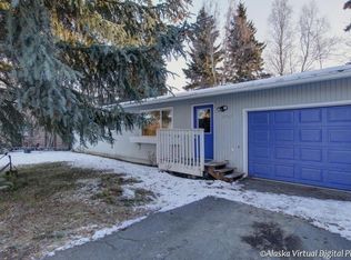 2902 Will Rogers Pl, Anchorage, AK 99517