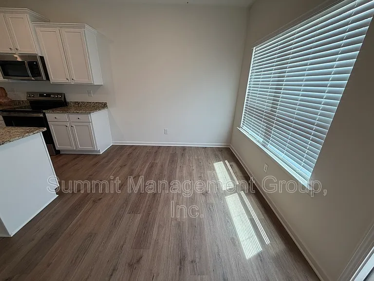 1506 Aralynn Ct — Photo 14