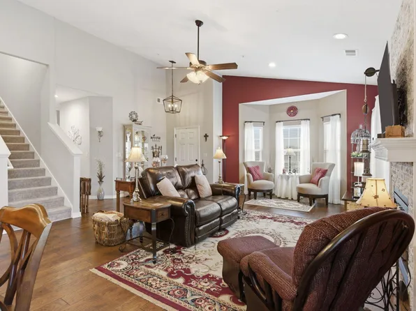 155 Rue De Villas Circle, Branson, MO 65616