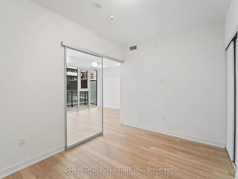 634 Church St #1011 — Photo 14