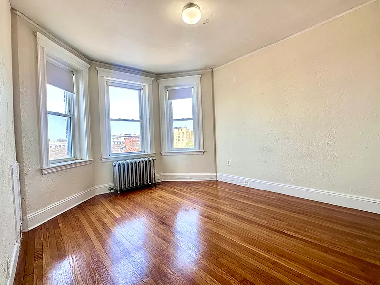 1172 Boylston St #2U — Photo 6