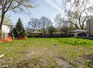 1427 N Northwest Hwy, Park Ridge, IL 60068