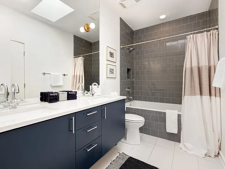 502 SE Tourmaline Mews — Photo 18
