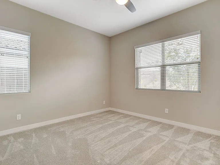 94 Nine Mile Creek Dr — Photo 27