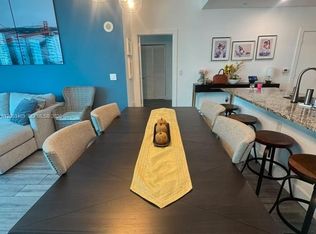 951 Brickell Ave APT 910, Miami, FL 33131