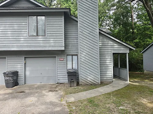 2168 Spoleto Ln E Photo 1