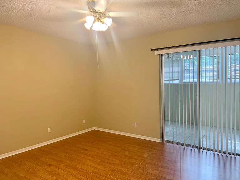 3878 Kingston Oaks Cv — Photo 7