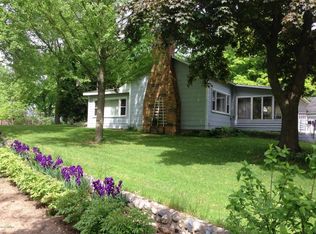 5697 Red Arrow Hwy, Coloma, MI 49038