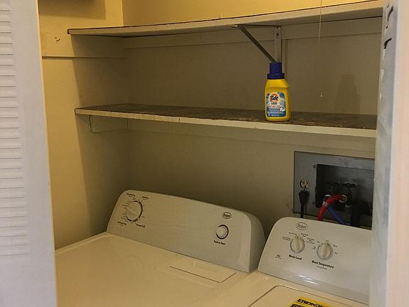 2nd image of 2940 Asbury Ct