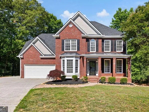 13 Royal Lake Dr SE, Cartersville, GA 30120