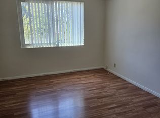 435 Oak St, Glendale, CA 91204
