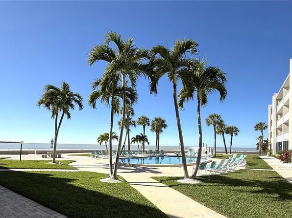 200 1st Ave APT 104, Saint Pete Beach, FL 33706