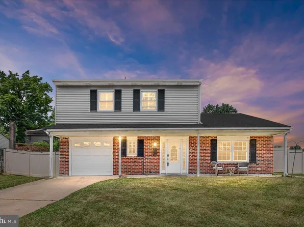 20 Glyn Dr, Newark, DE 19713
