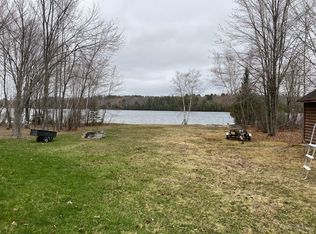 1031 Dexter Rd, Saint Albans, ME 04971