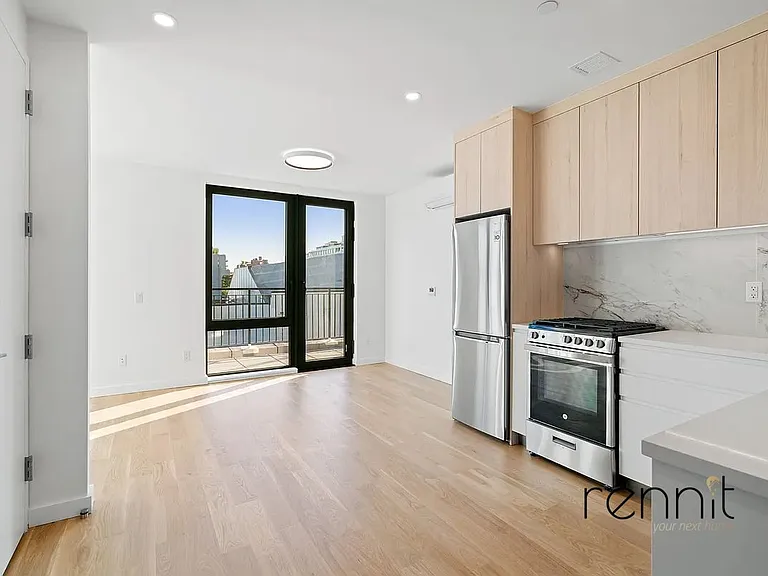 375 Dean St #512 — Photo 5
