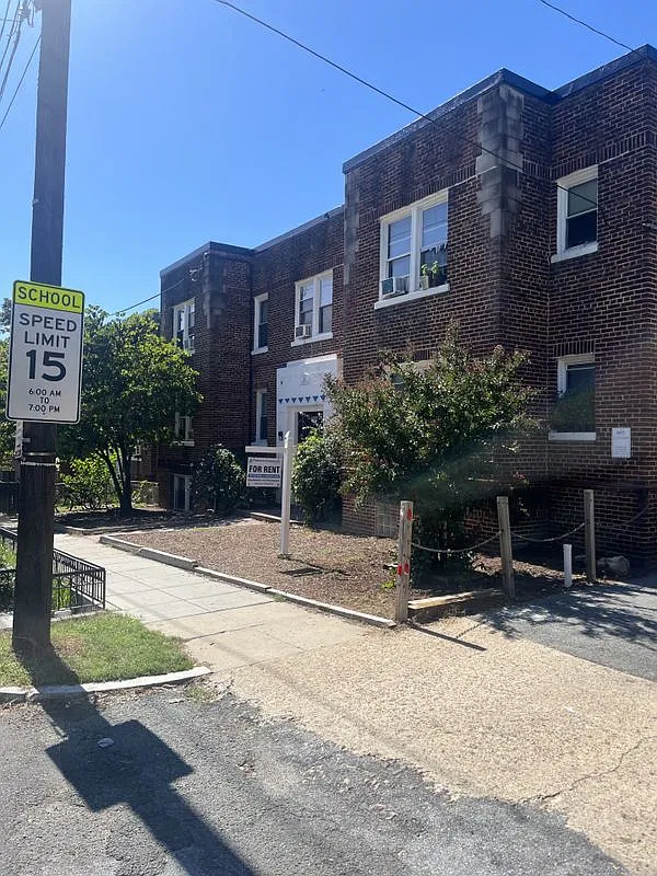 Studio, 1.0 bath, 501 sqft, $1,400 — Photo 1