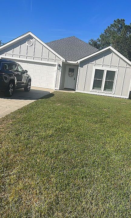 1st image of 5111 Pine Way