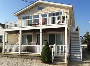 572 21st St, Avalon, NJ 08202