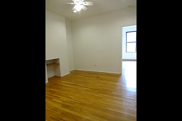 Rented by Authentic Realty | media 20