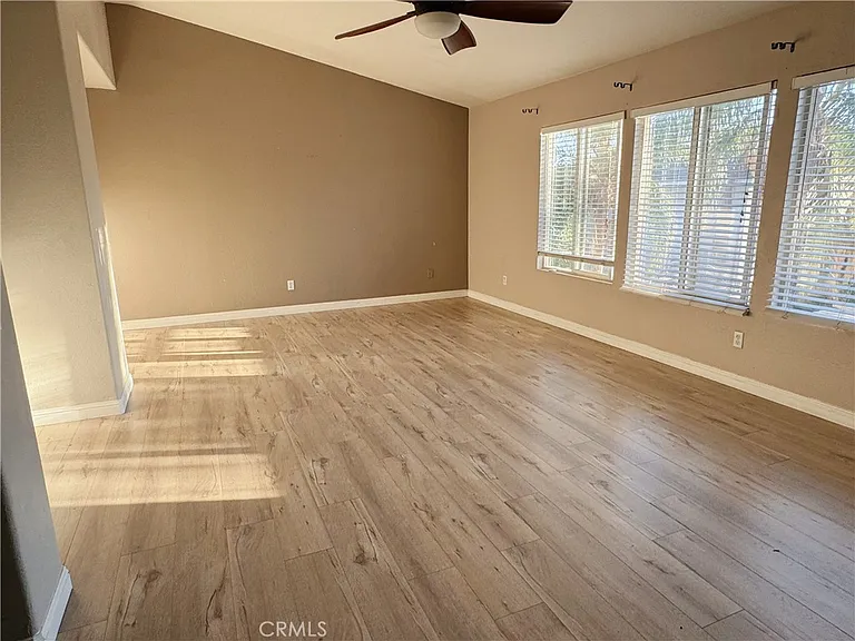 5779 Cairo Ct — Photo 12