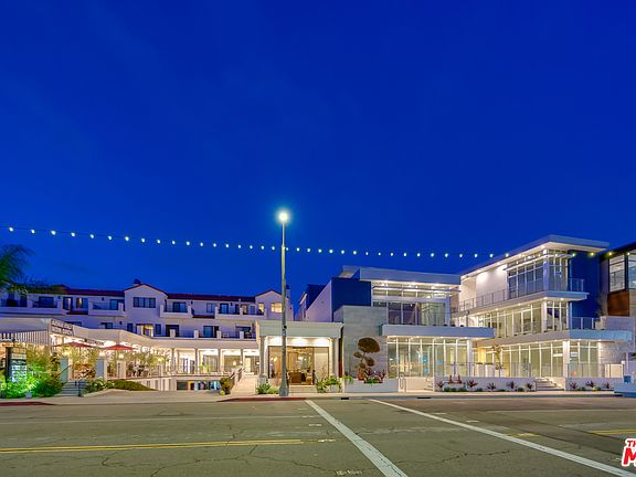 2nd image of 219 Avenue I #202B