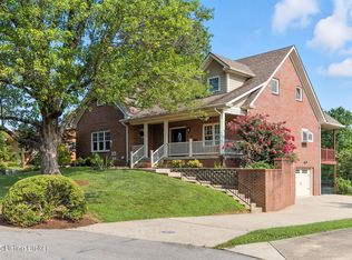 2723 Lamont Rd, Louisville, KY 40205