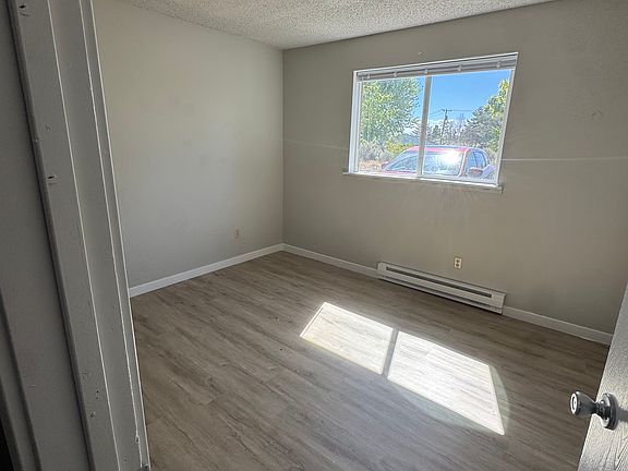 5th image of 286 C St SE APT 2