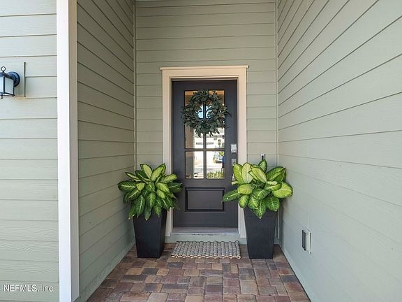 2nd image of 85656 STONEHURST Parkway