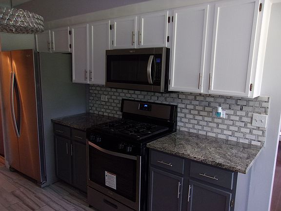 4th image of 12250 Fairway Cir Unit C