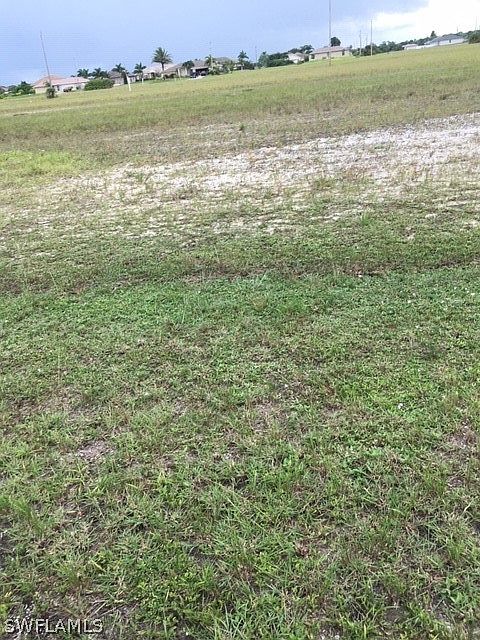 1st image of 3932 NW 41st Pl