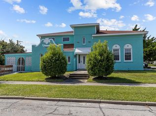 2101 Evans St, Morehead City, NC 28557