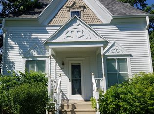 7805 Clinton Rd, Morrisonville, WI 53571