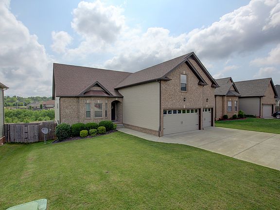 3rd image of 3325 Wiser Dr