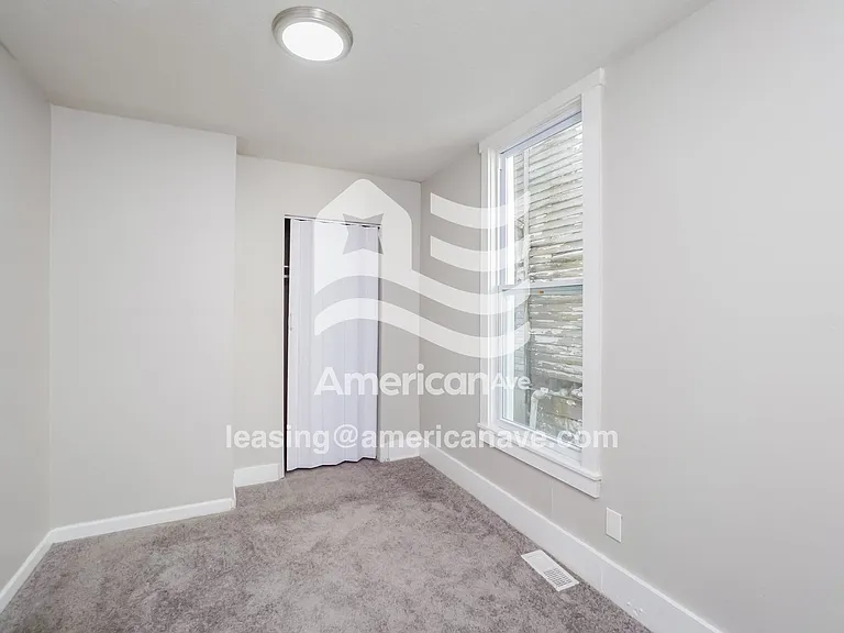 1375674_011_wm_-_bedroom_13186758.jpg