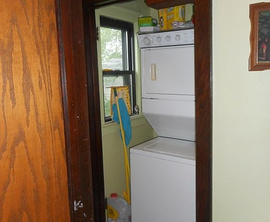 3rd image of 1314 3rd Ave