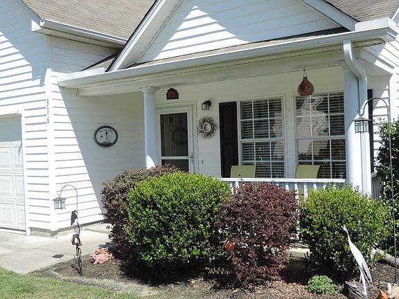 3rd image of 316 Aberdeen Cir